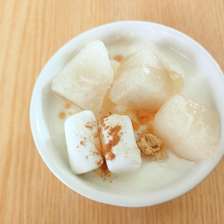 梨とマシュマロのきな粉シナモンヨーグルト